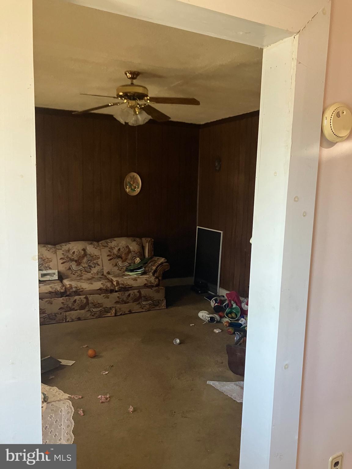 805 East B Street Brunswick, MD 21716 - Photo 19 of 31 a bathroom with a shower
