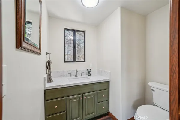 $699,000 | 551 Raccoon Lane, Lake Arrowhead, CA 92352