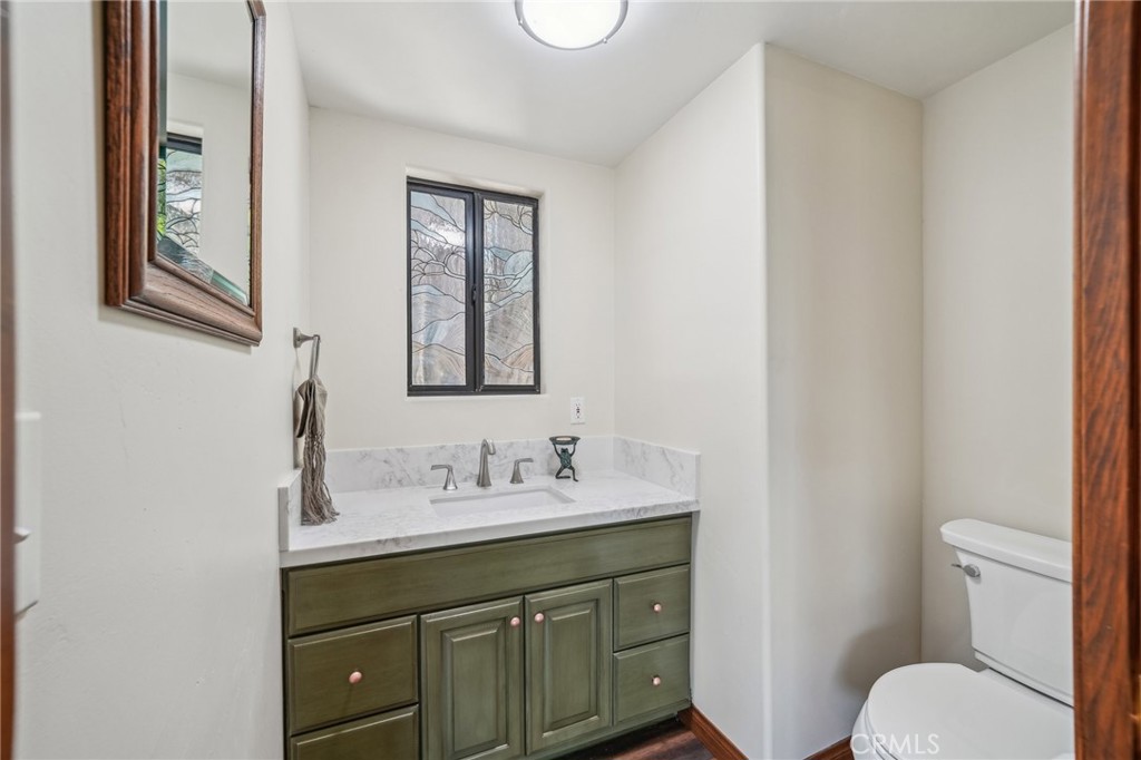551 Raccoon Lane Lake Arrowhead, CA 92352 - Photo 12 of 43