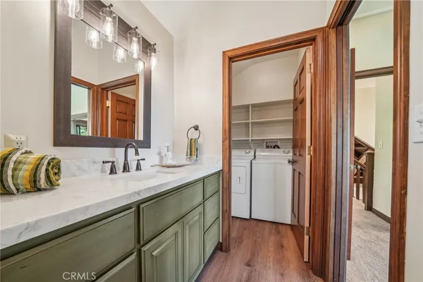 $699,000 | 551 Raccoon Lane, Lake Arrowhead, CA 92352