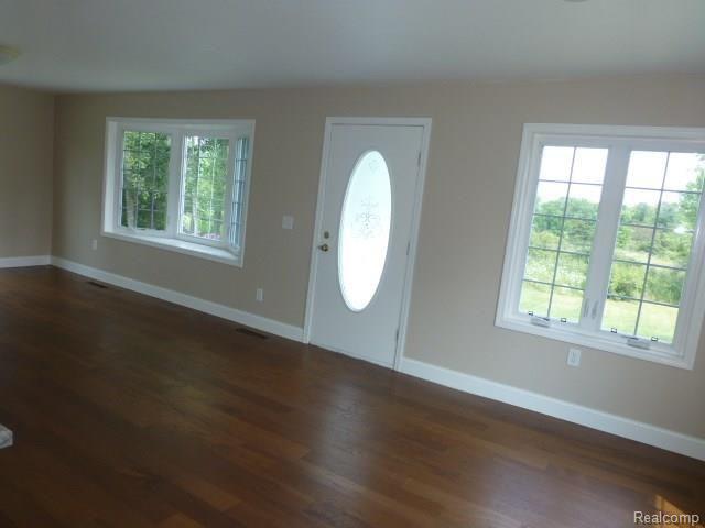 767 West Castle Road Fostoria, MI 48435 - Photo 15 of 48 P1040822.JPG