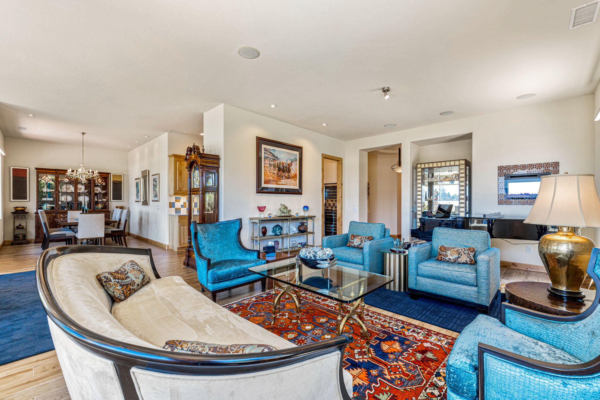 331 Loch Lomond Road Rancho Mirage, CA 92270 - Photo 14 of 37 a living room with furniture and a dining table