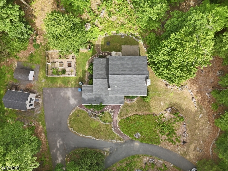 223 Beacon Hill Road Califon, NJ 07830 - Photo 8 of 49