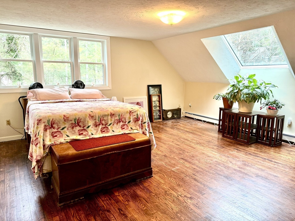 37 Oar And Line Road Plymouth, MA 02360 - Photo 13 of 28 Gallery Image 13