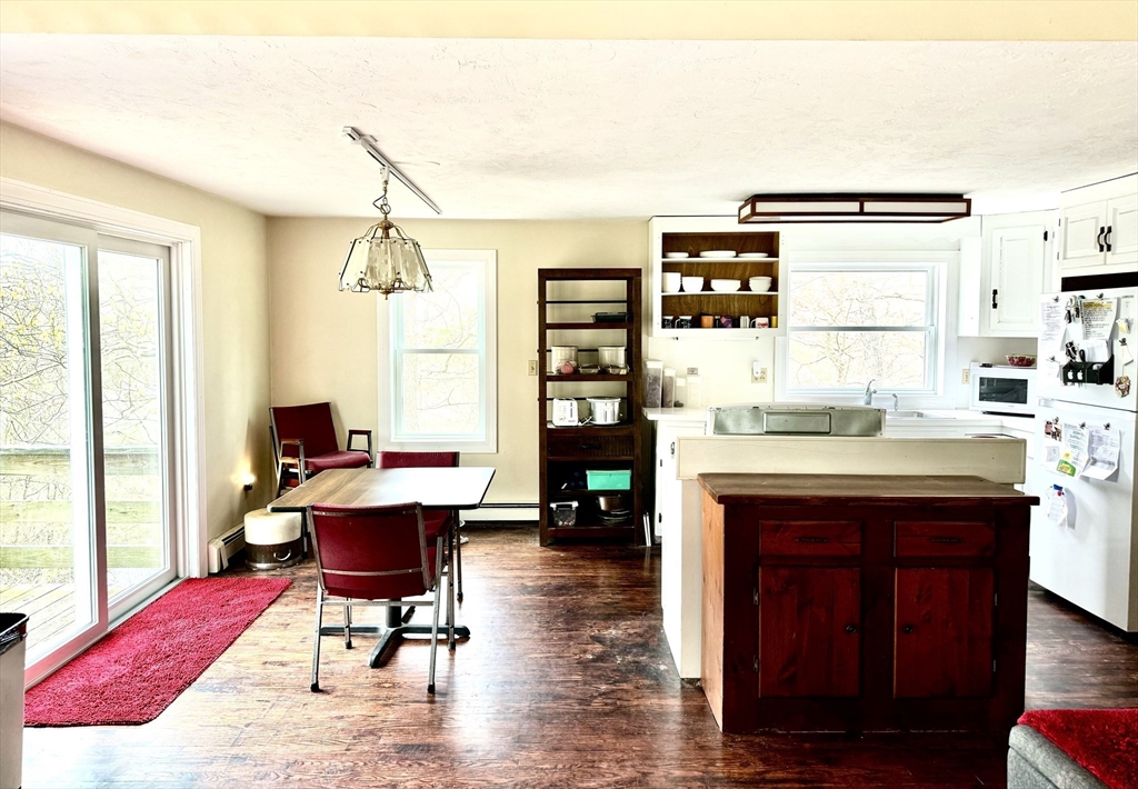 37 Oar And Line Road Plymouth, MA 02360 - Photo 3 of 28 Gallery Image 3