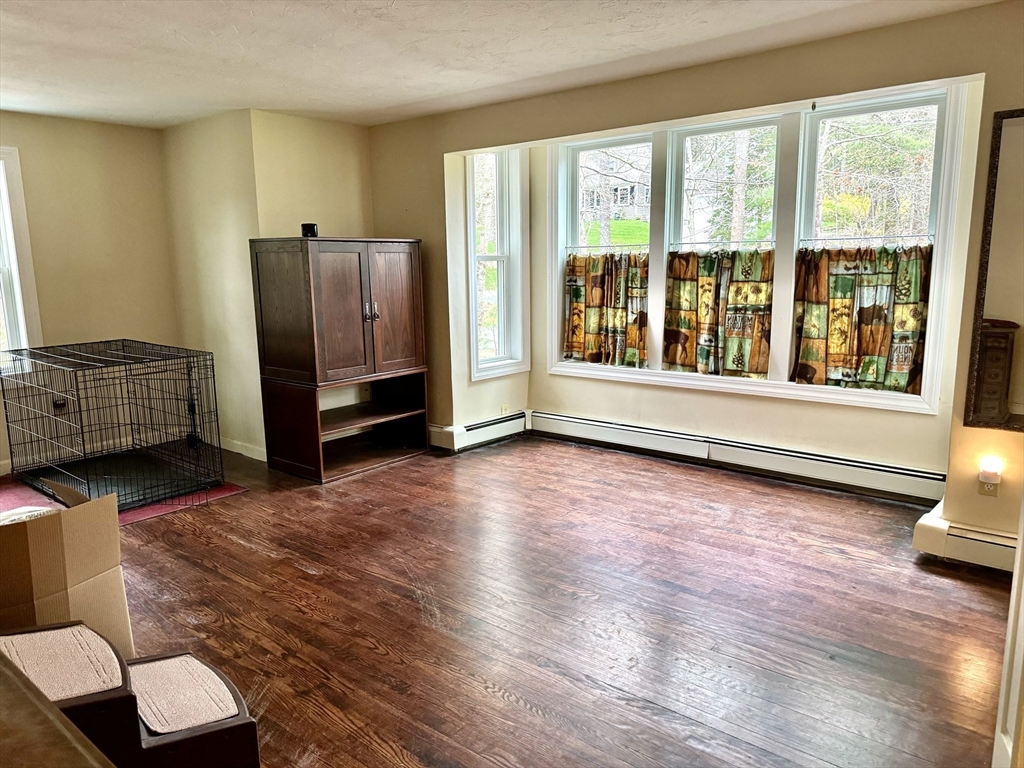 37 Oar And Line Road Plymouth, MA 02360 - Photo 7 of 28 Gallery Image 7