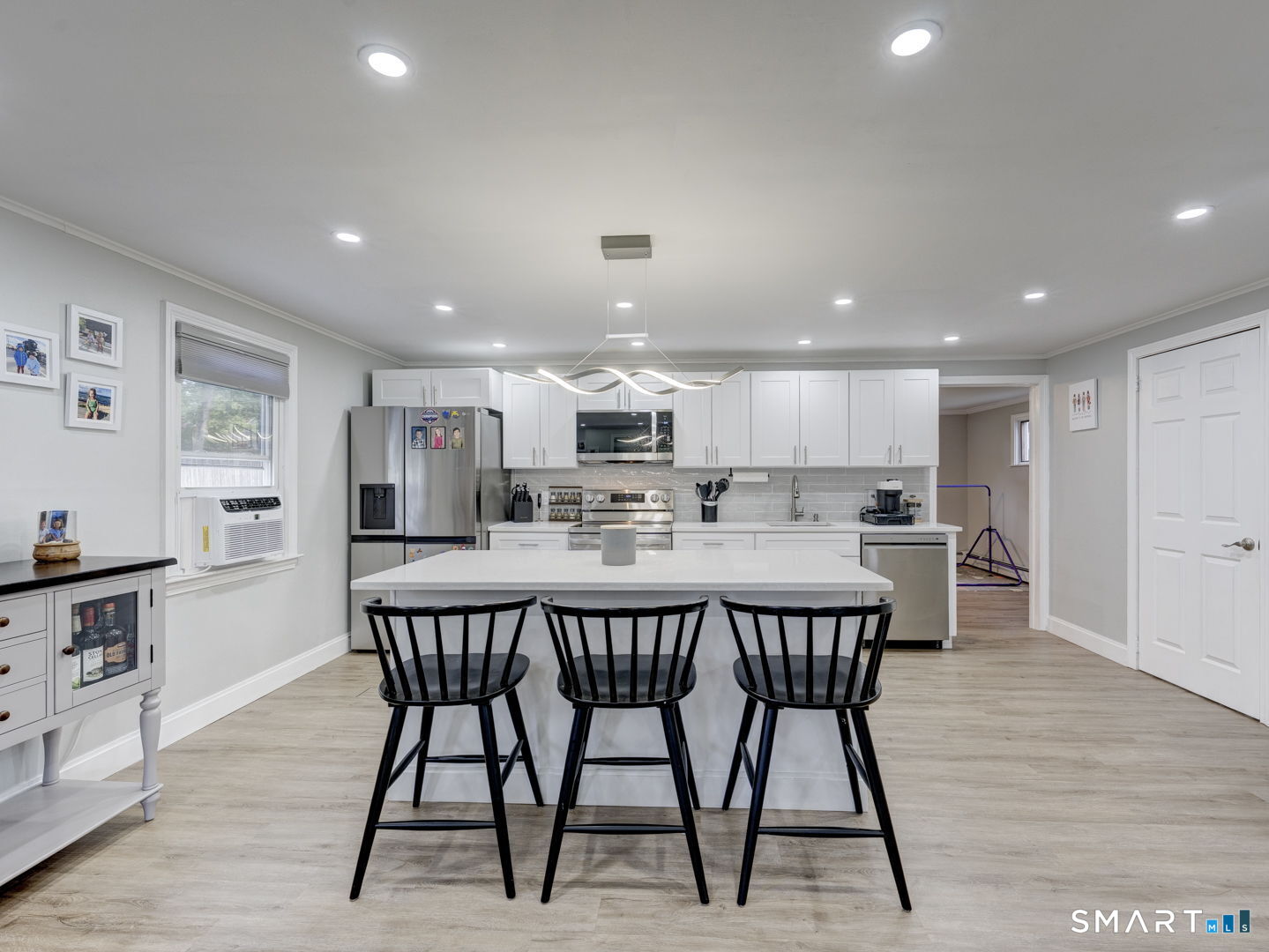 168 Indian Hill Road Newington, CT 06111 - Photo 9 of 29