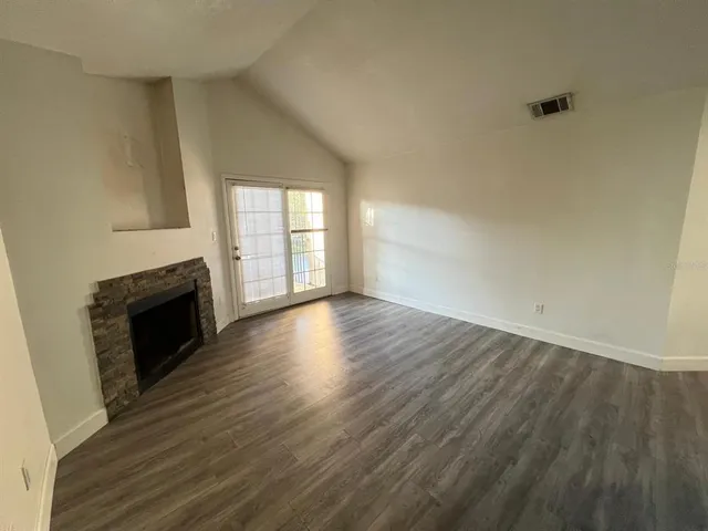 $1,450 | 236 Afton Square, Unit 305, Altamonte Springs, FL 32714