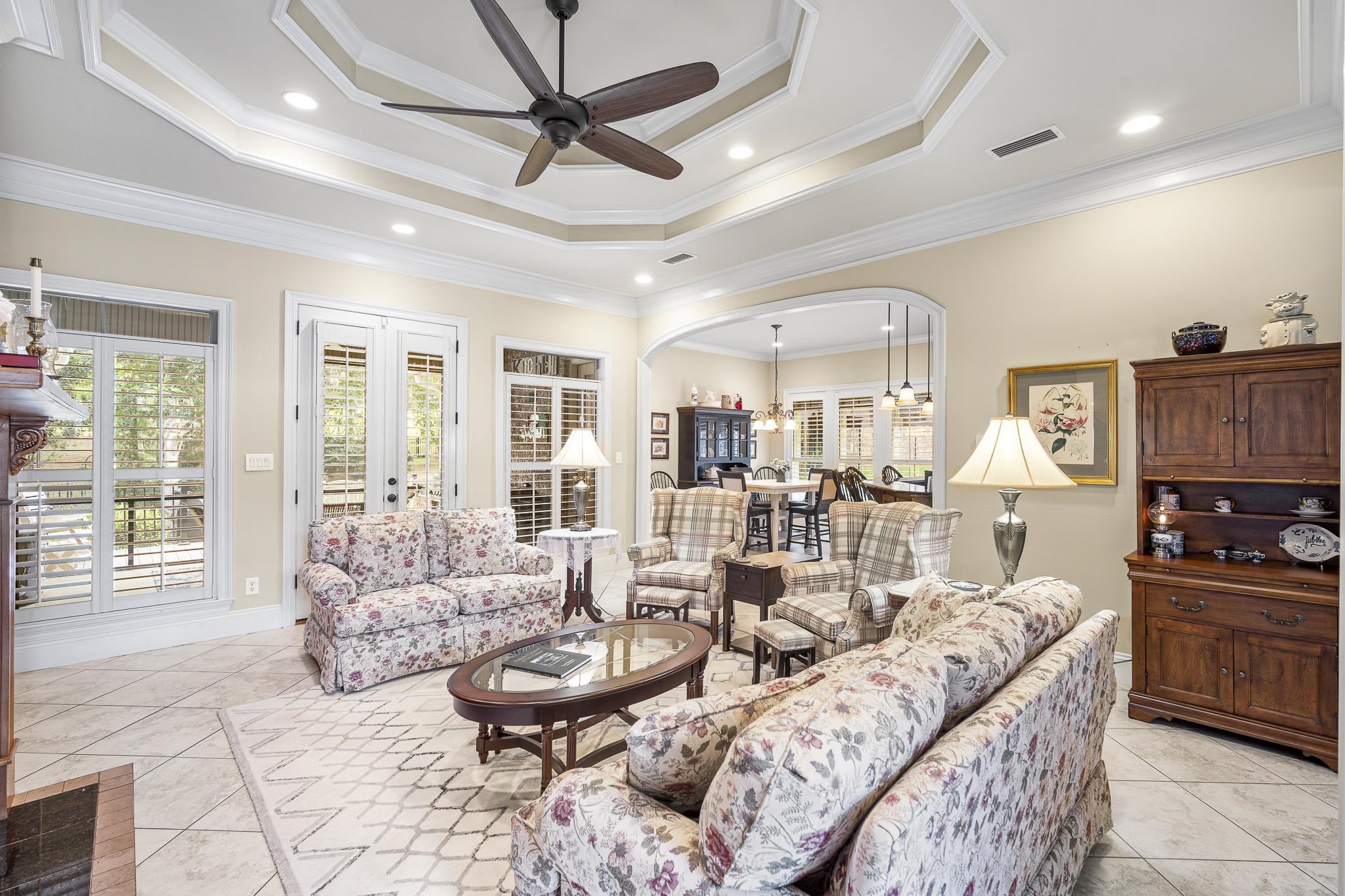 7090 Carson Lane Daphne, AL 36527 - Photo 6 of 37 Living Room