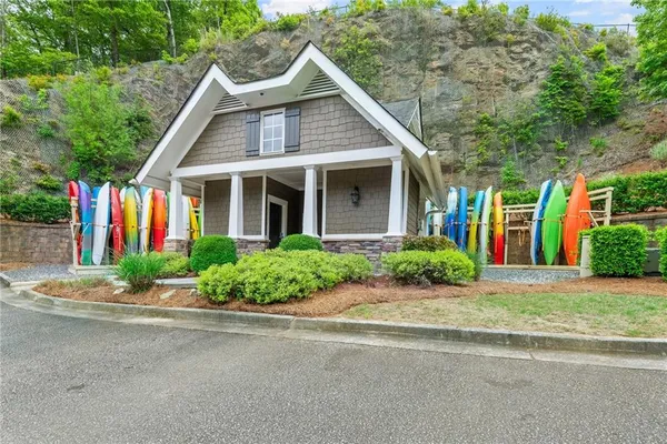 $724,900 | 3619 Majestic Oak Drive Southwest, Gainesville, GA 30504