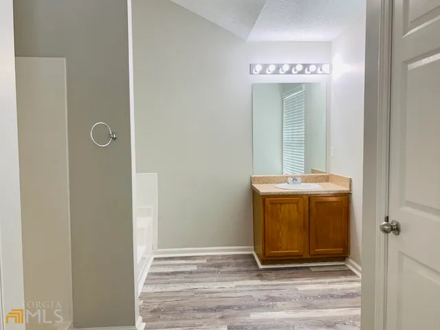 $1,850 | 221 Southwind Lane, Newnan, GA 30265