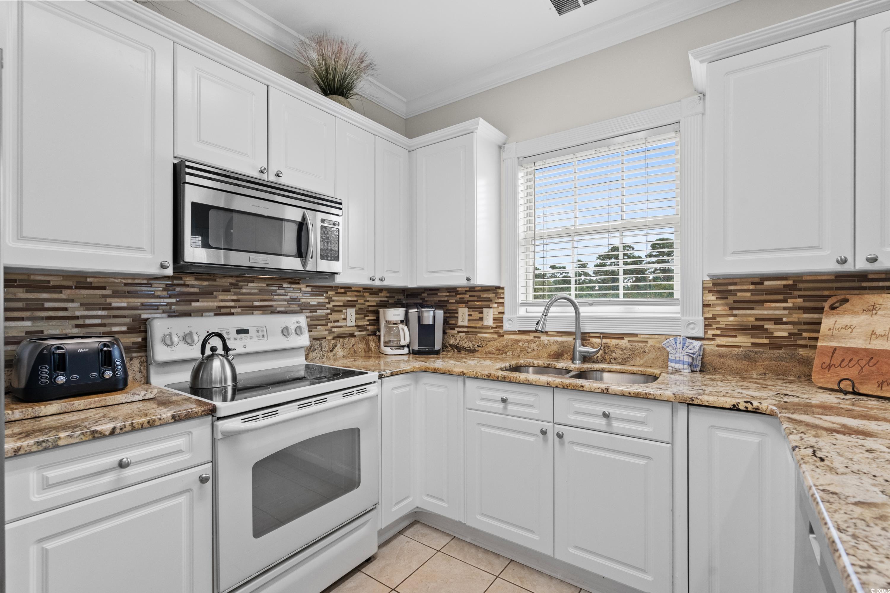 4894 Luster Leaf Circle, Unit 401 Myrtle Beach, SC 29577 - Photo 10 of 38