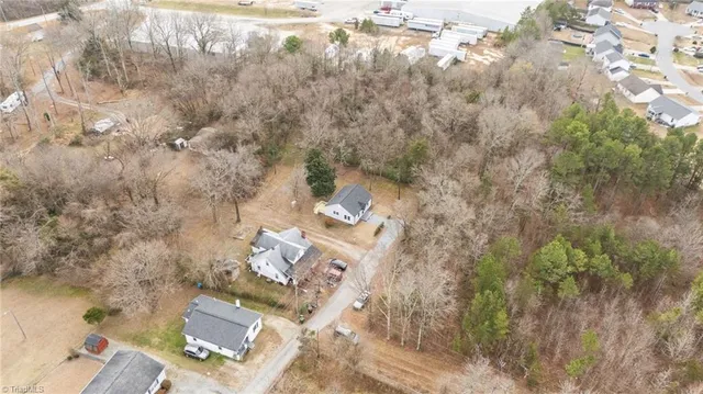 $179,900 | 100 Carr Street, Thomasville, NC 27360