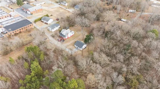 $179,900 | 100 Carr Street, Thomasville, NC 27360