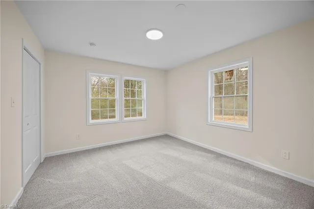 $179,900 | 100 Carr Street, Thomasville, NC 27360