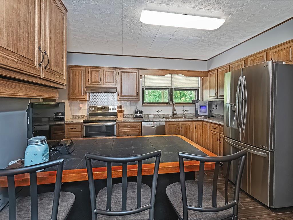 165 Monks Road Saxonburg, PA 16056 - Photo 11 of 34 Gallery Image 11