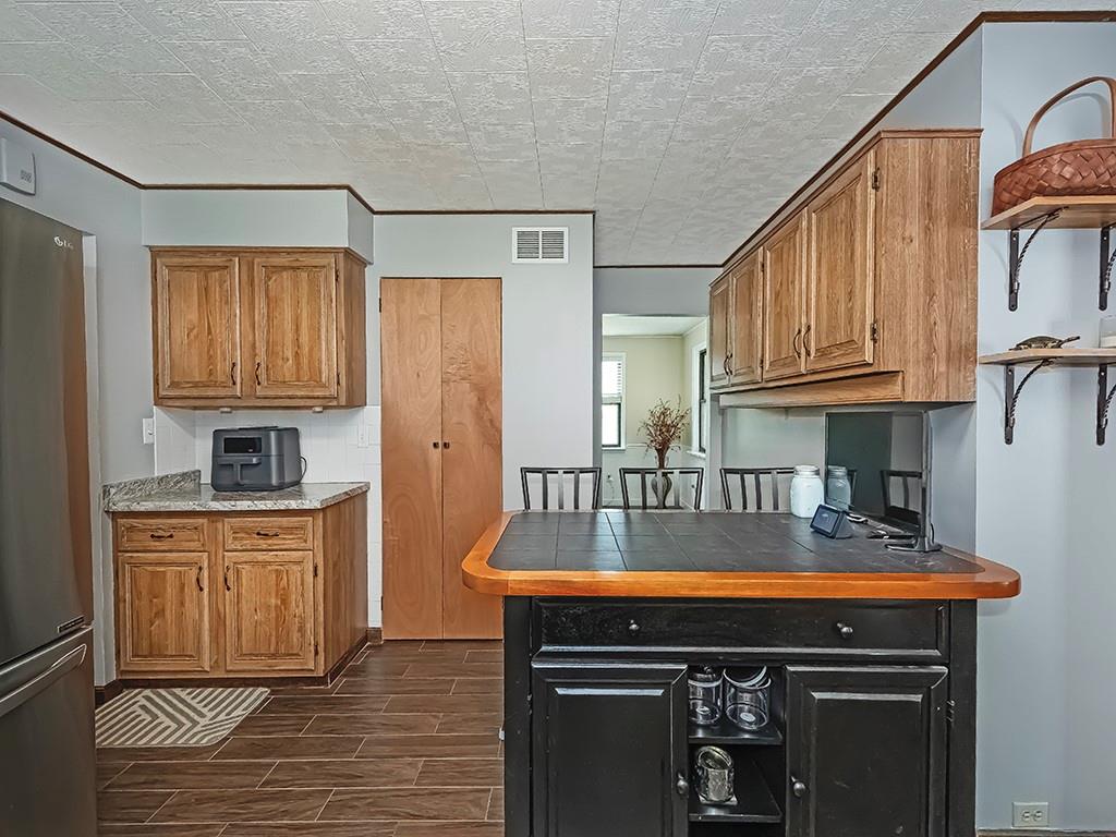 165 Monks Road Saxonburg, PA 16056 - Photo 13 of 34 Gallery Image 13