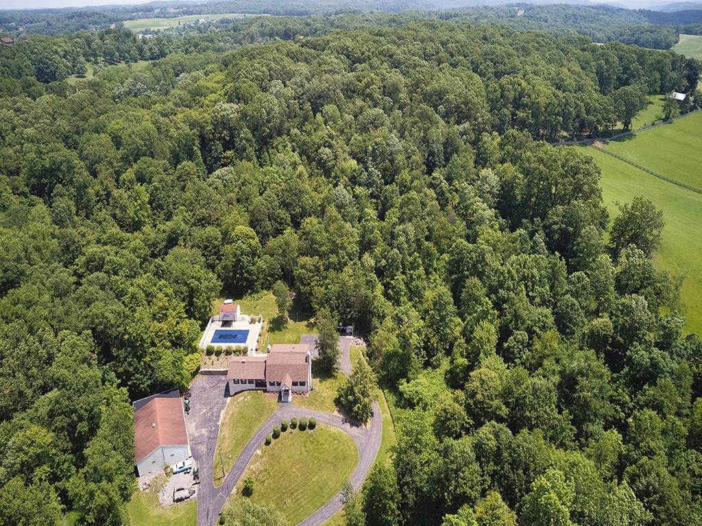 165 Monks Road Saxonburg, PA 16056 - Photo 2 of 34 Gallery Image 2