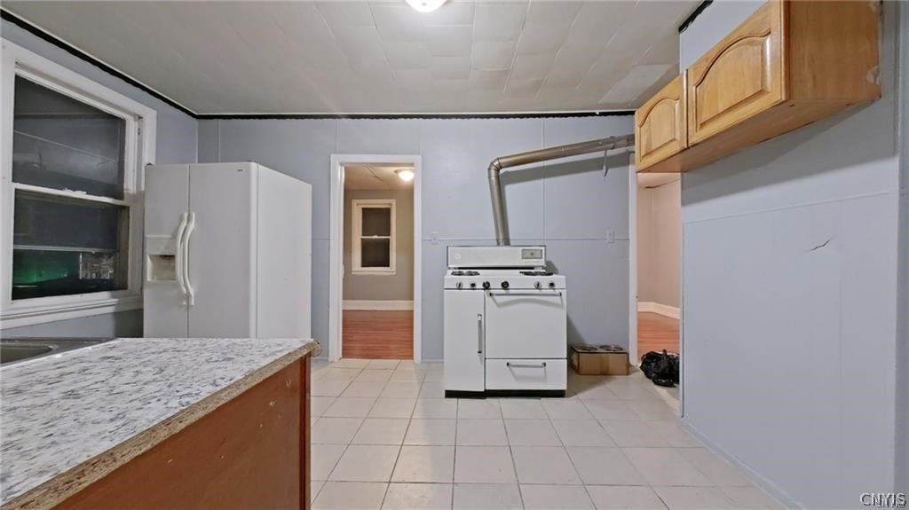 418 Bacon Street Utica, NY 13501 - Photo 39 of 48