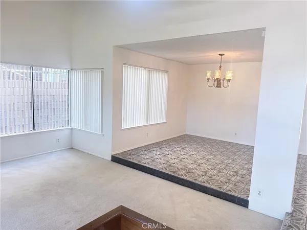 $5,800 | 46 Christamon West, Irvine, CA 92620