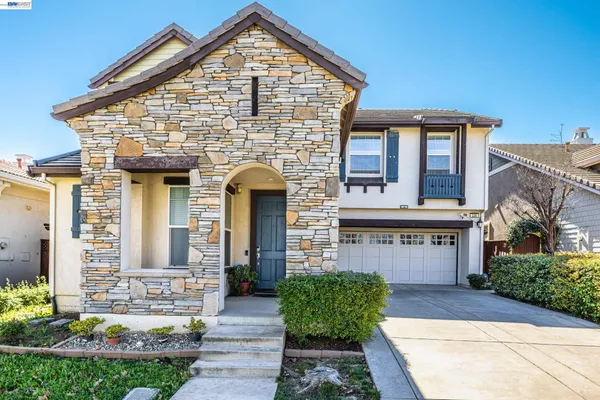 $944,000 | 228 West Heritage Drive, Mountain House, CA 95391
