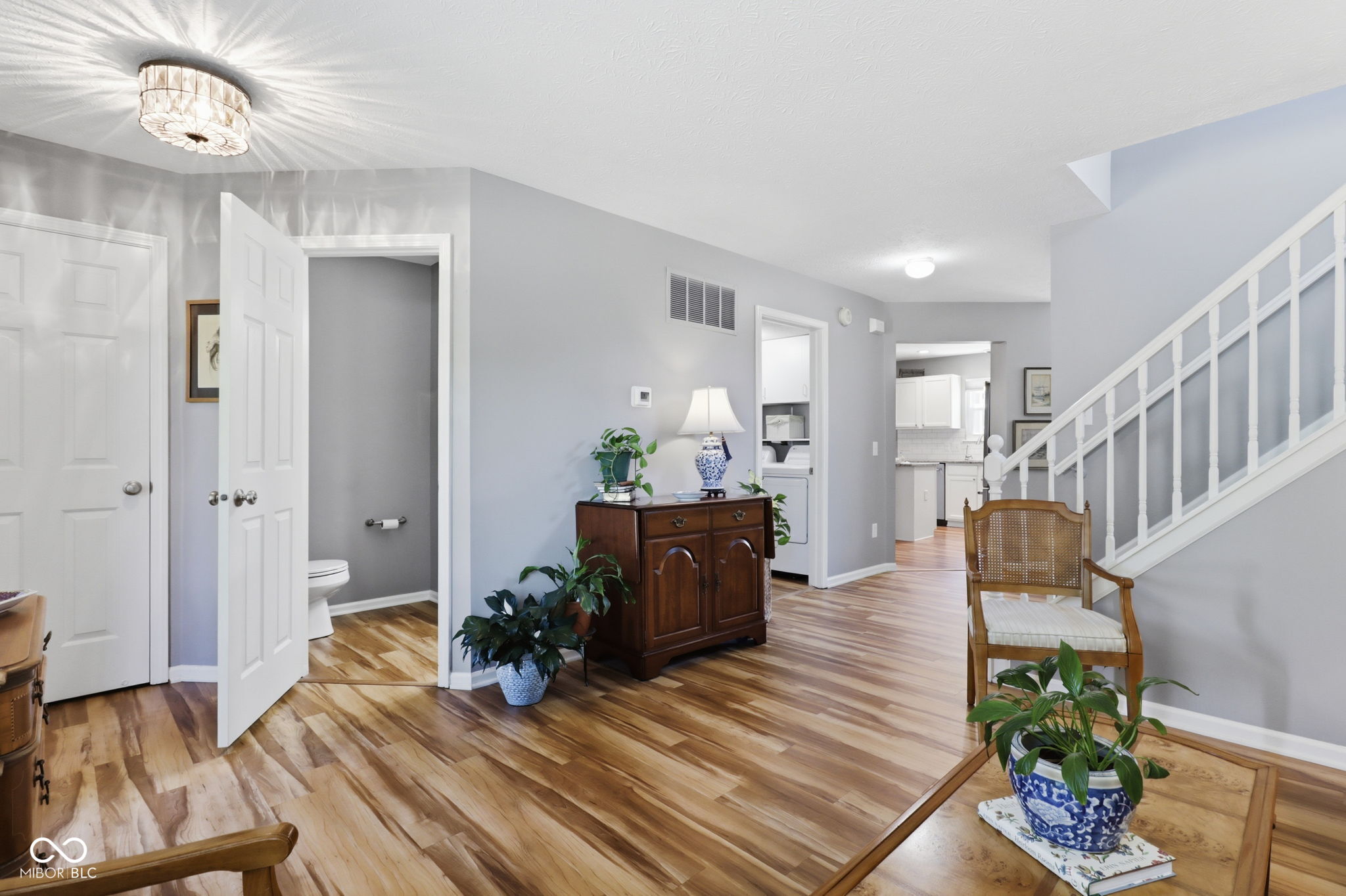 13931 Wakefield Place Fishers, IN 46038 - Photo 9 of 74