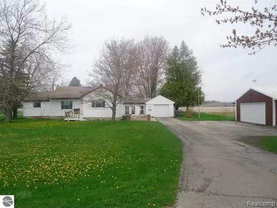 3490 West Burns Road Coleman, MI 48618 - Photo 1 of 13 Front