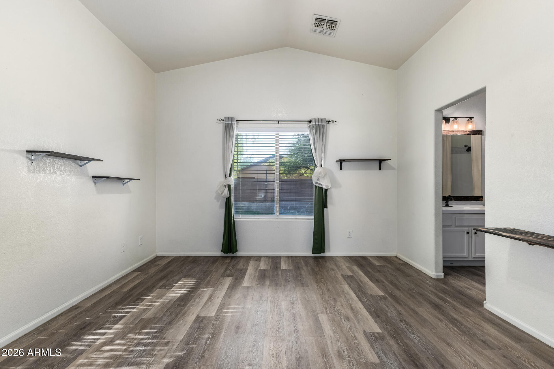 4199 East Citrine Road San Tan Valley, AZ 85143 - Photo 15 of 34 15 - Citrine