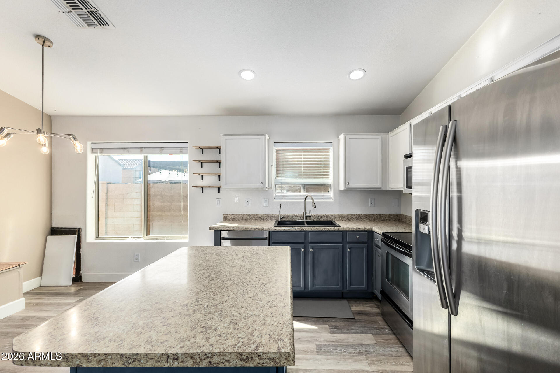 4199 East Citrine Road San Tan Valley, AZ 85143 - Photo 10 of 34 10 - Citrine