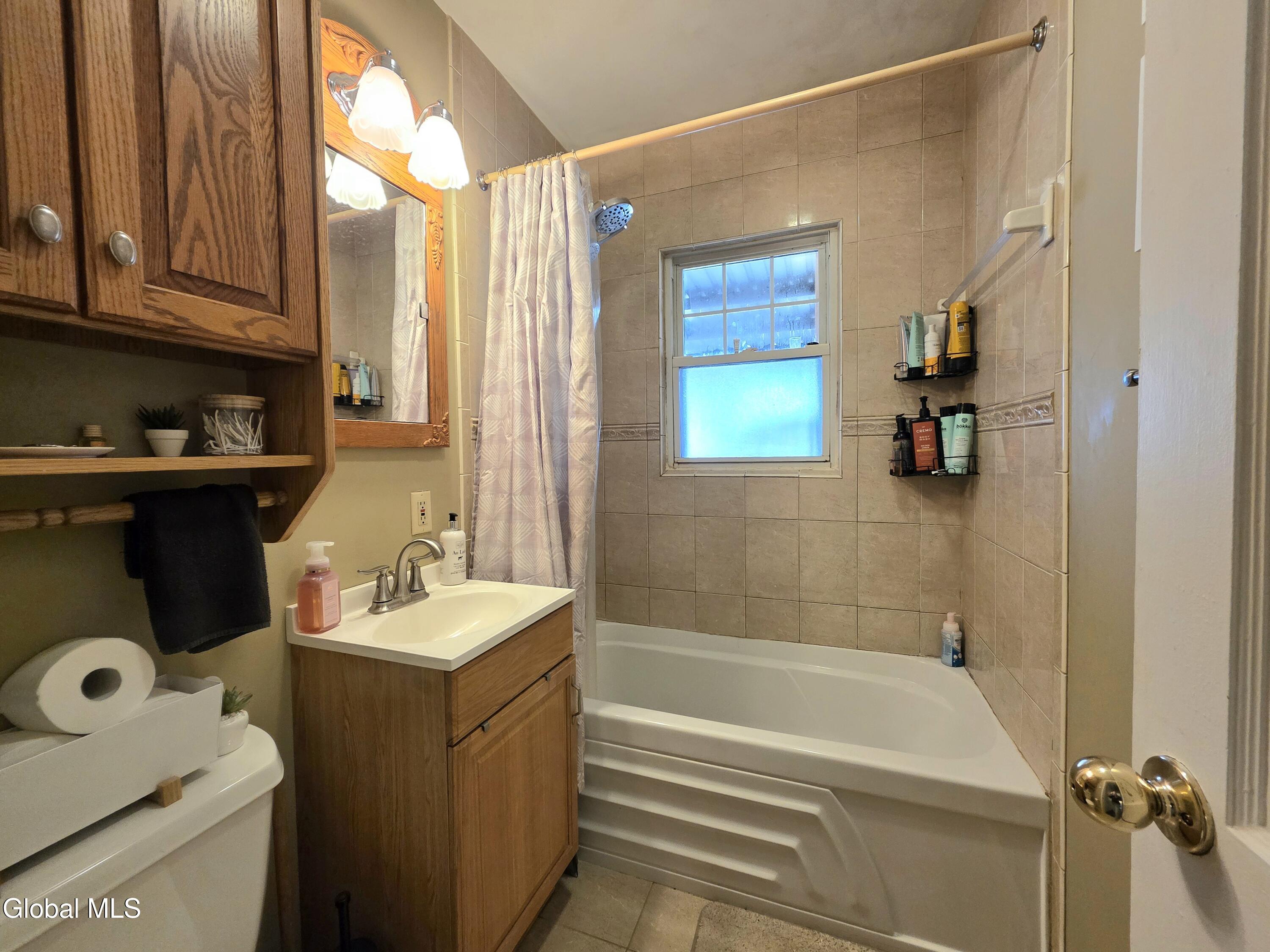 1020 6th Street Rotterdam, NY 12303 - Photo 20 of 36 20260321_153053