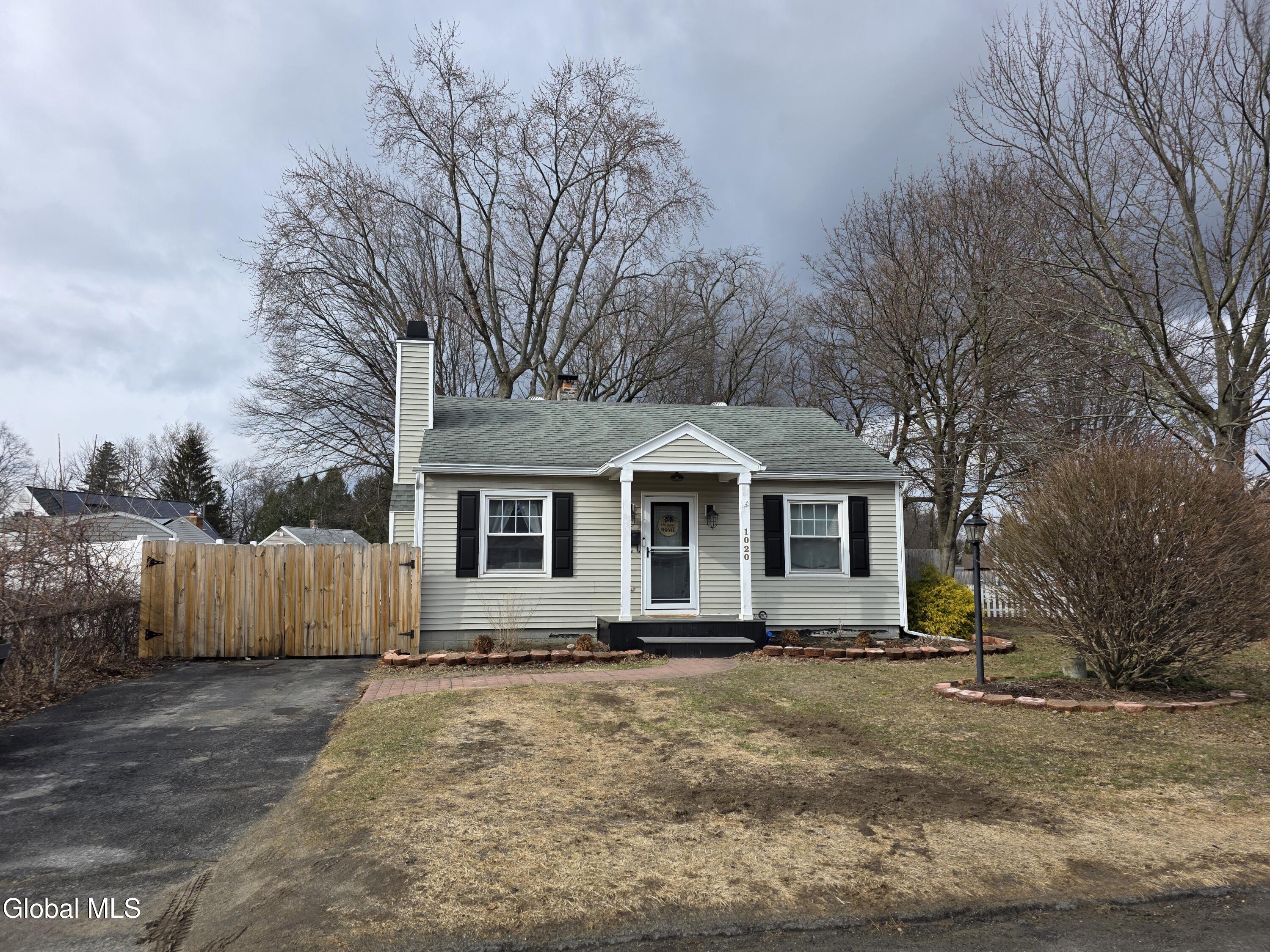 1020 6th Street Rotterdam, NY 12303 - Photo 28 of 36 20260321_155757