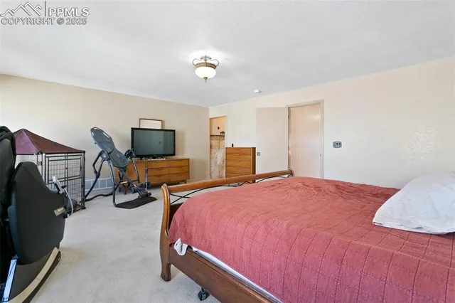 $1,169,000 | 5465 War Paint Place, Colorado Springs, CO 80922