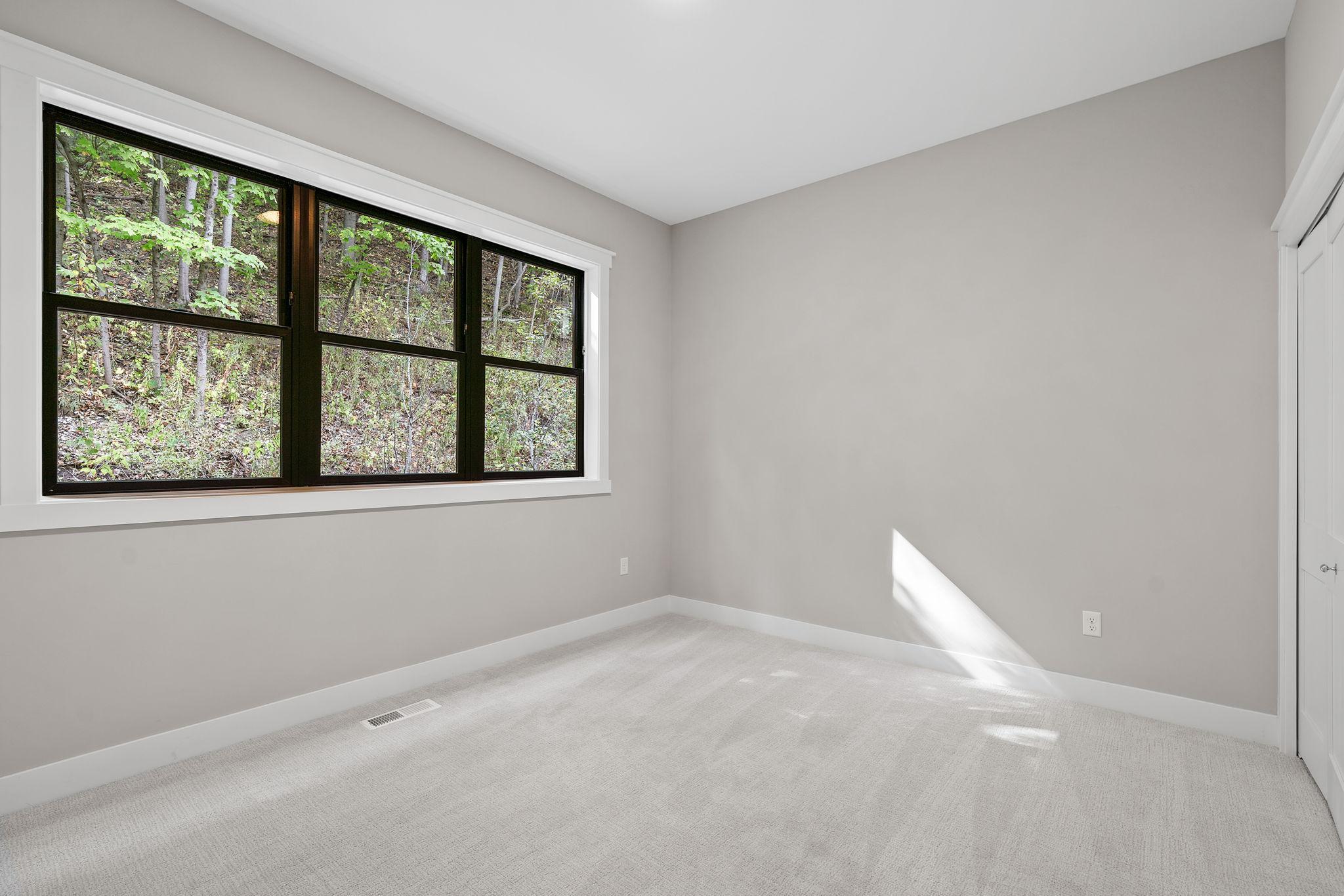 5754 Shady Oak Road, Unit 2 Minnetonka, MN 55343 - Photo 20 of 37 Gallery Image 20