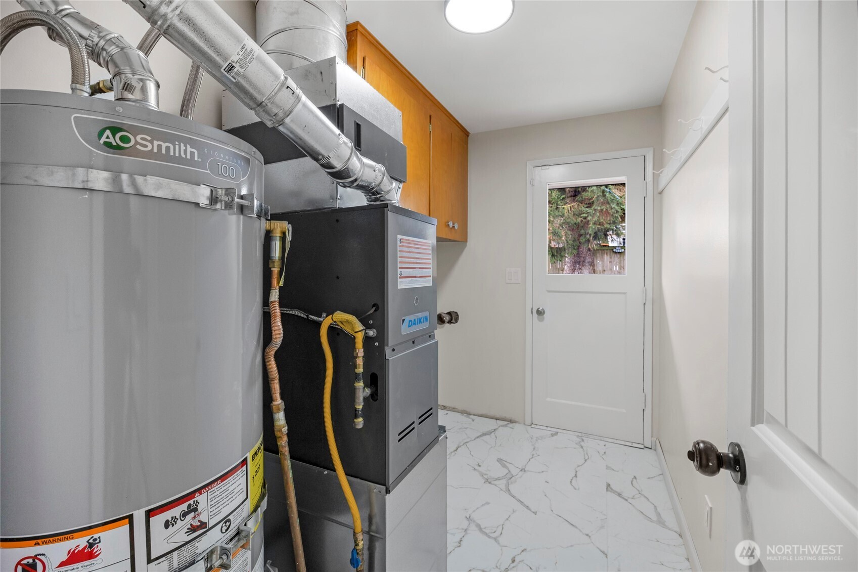 9530 24th Avenue Southeast Everett, WA 98208 - Photo 24 of 35