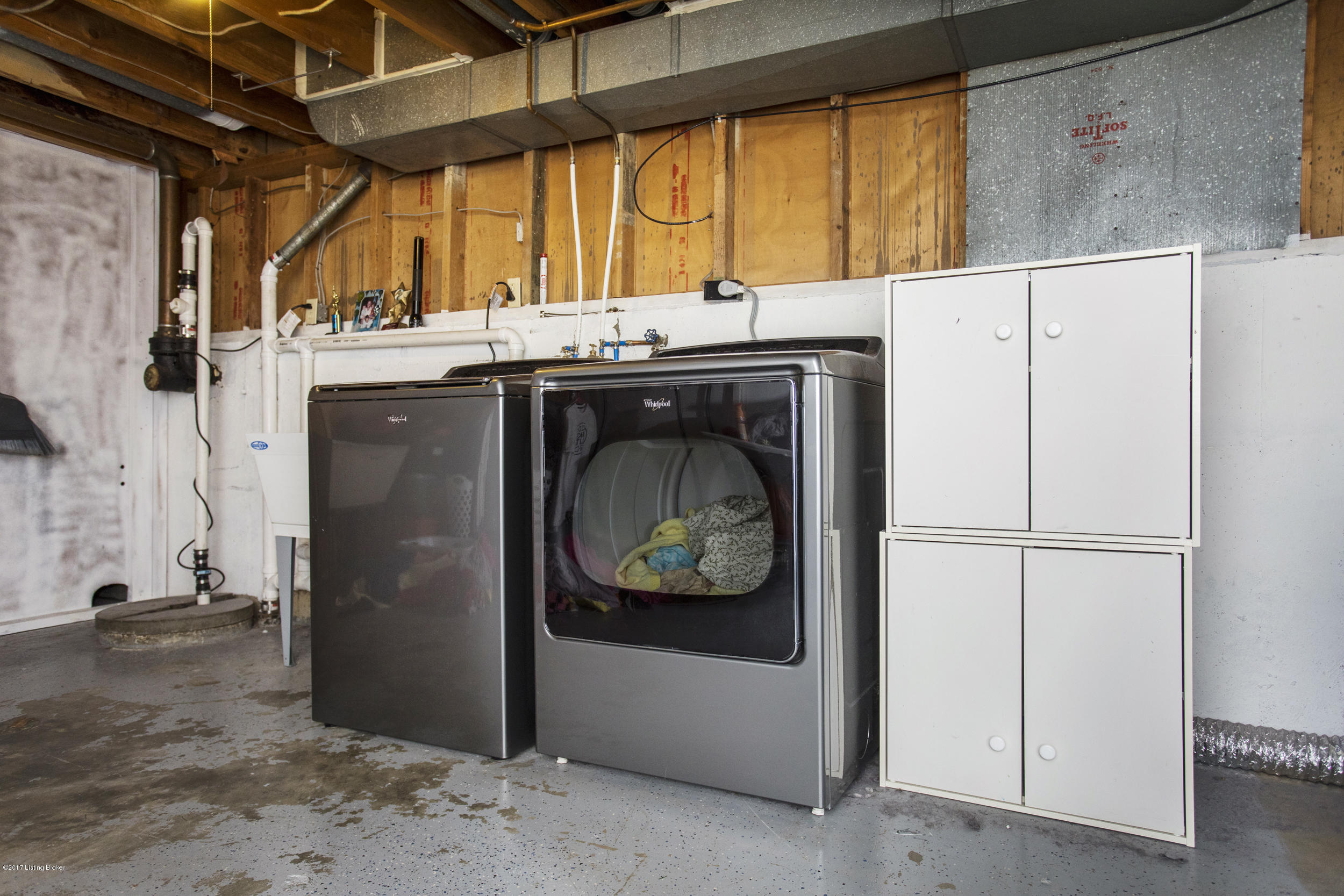 8205 Old Gate Road Louisville, KY 40241 - Photo 37 of 42 39-LL laundry