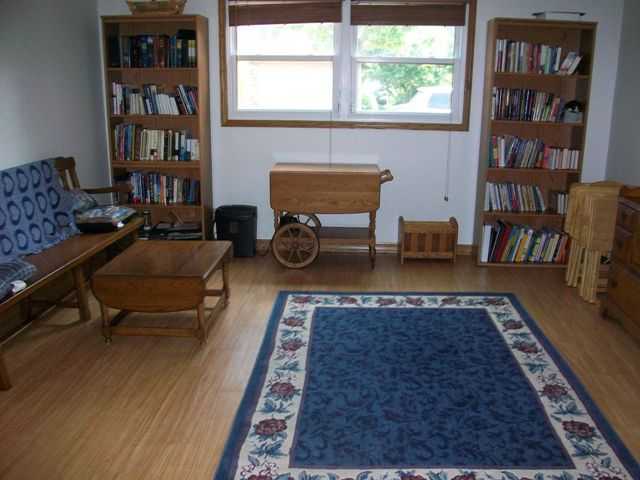 1503 West Queens Court Road Peoria, IL 61614 - Photo 5 of 14 Gallery Image 5