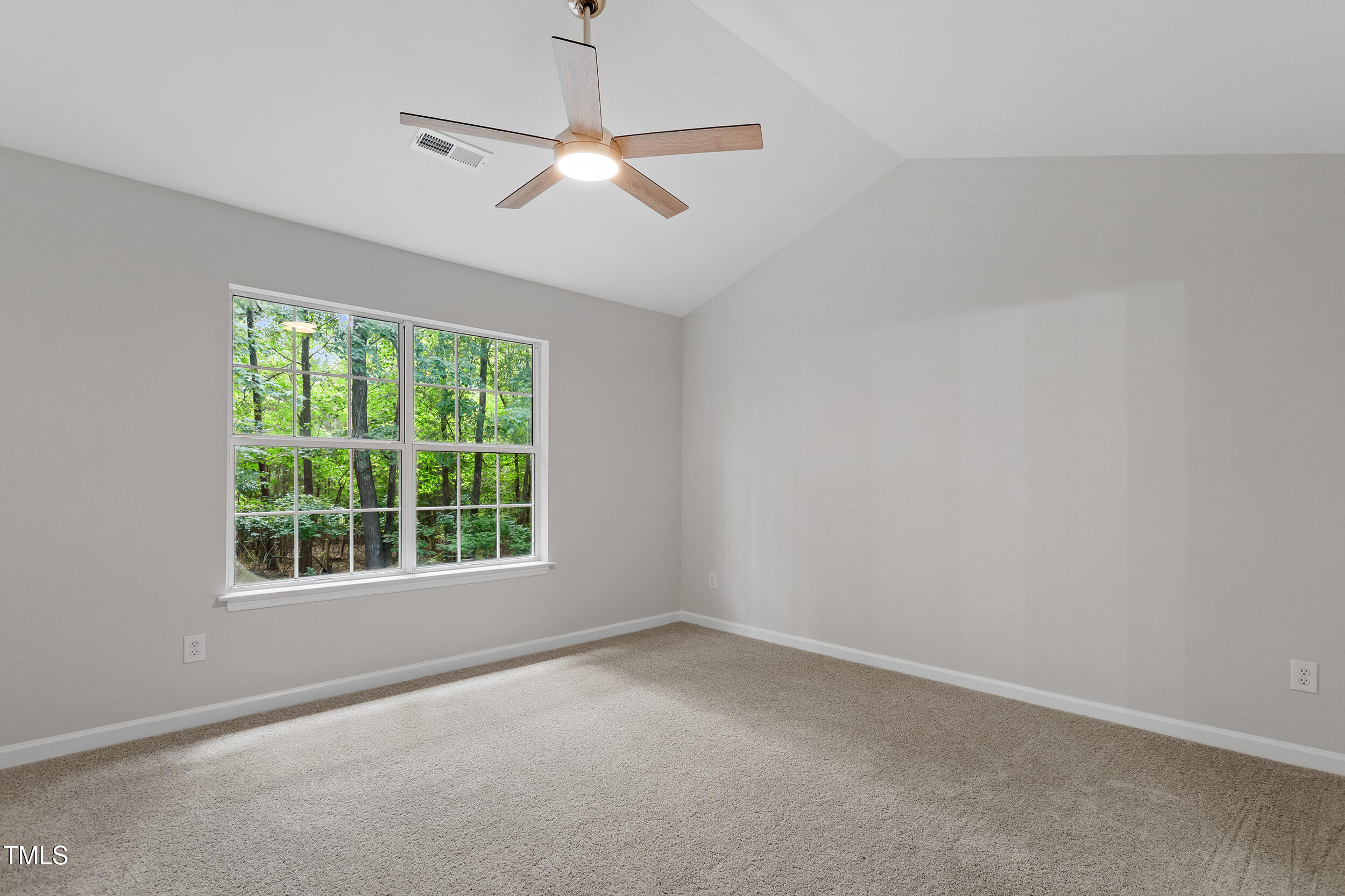 20 Meadowcrest Drive Durham, NC 27703 - Photo 16 of 28 an empty room with a window