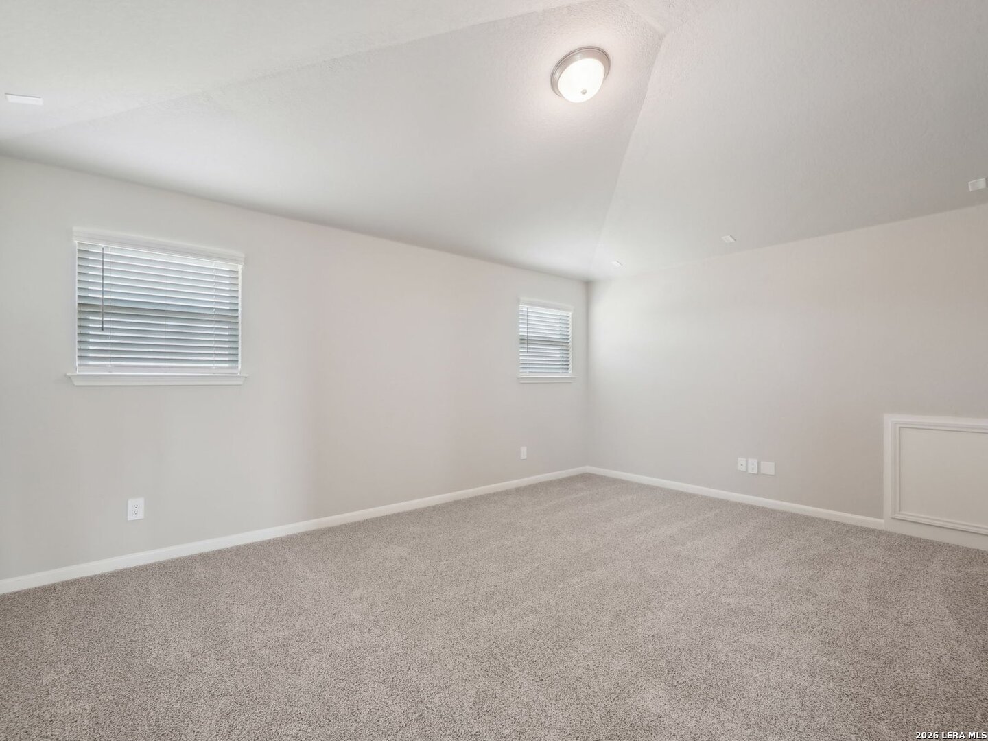 6422 Prince Howard San Antonio, TX 78239 - Photo 19 of 28