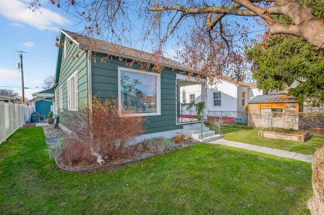 $285,000 | 810 3rd Street, Clarkston, WA 99403