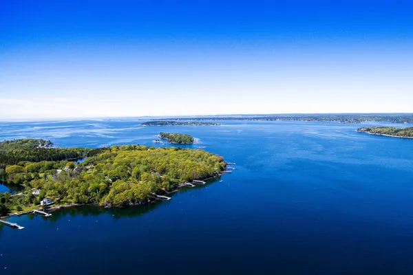 $385,000 | 7 Flint Lane, Boothbay, ME 04544