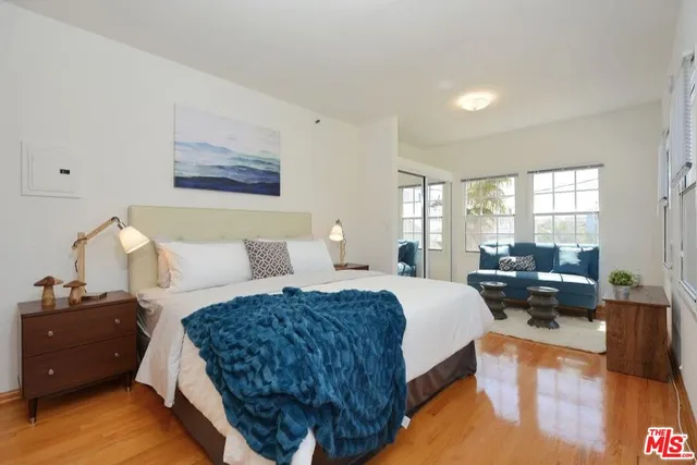 $2,345 | 26 Breeze Avenue, Unit 19, Venice, CA 90291