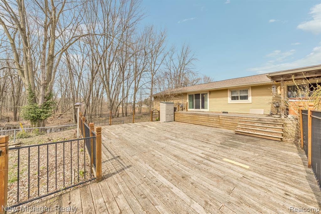 2570 Imlay City Road Lapeer, MI 48446 - Photo 29 of 51