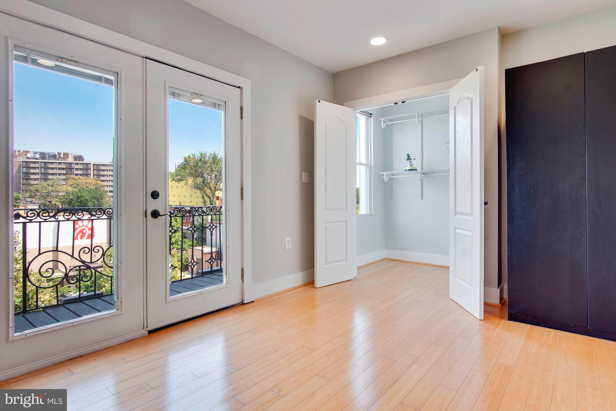 1409 G Street Northeast, Unit 21 Washington, DC 20002 - Photo 18 of 27 Large walk-in closet in owner's suite
