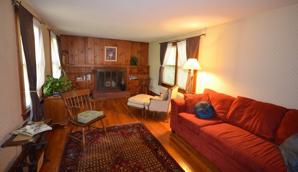 100 Pomeroy Lane Amherst, MA 01002 - Photo 5 of 30 Gallery Image 5