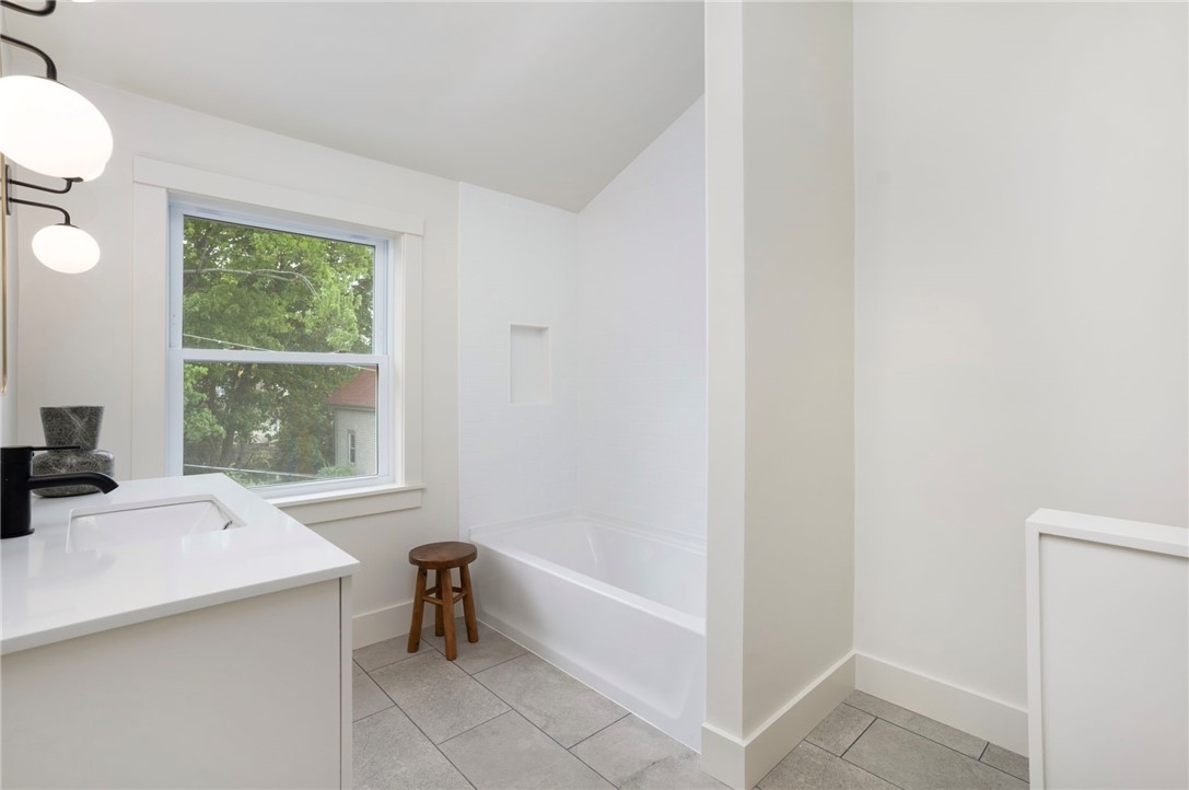 54 Grand View Street Providence, RI 02906 - Photo 33 of 43