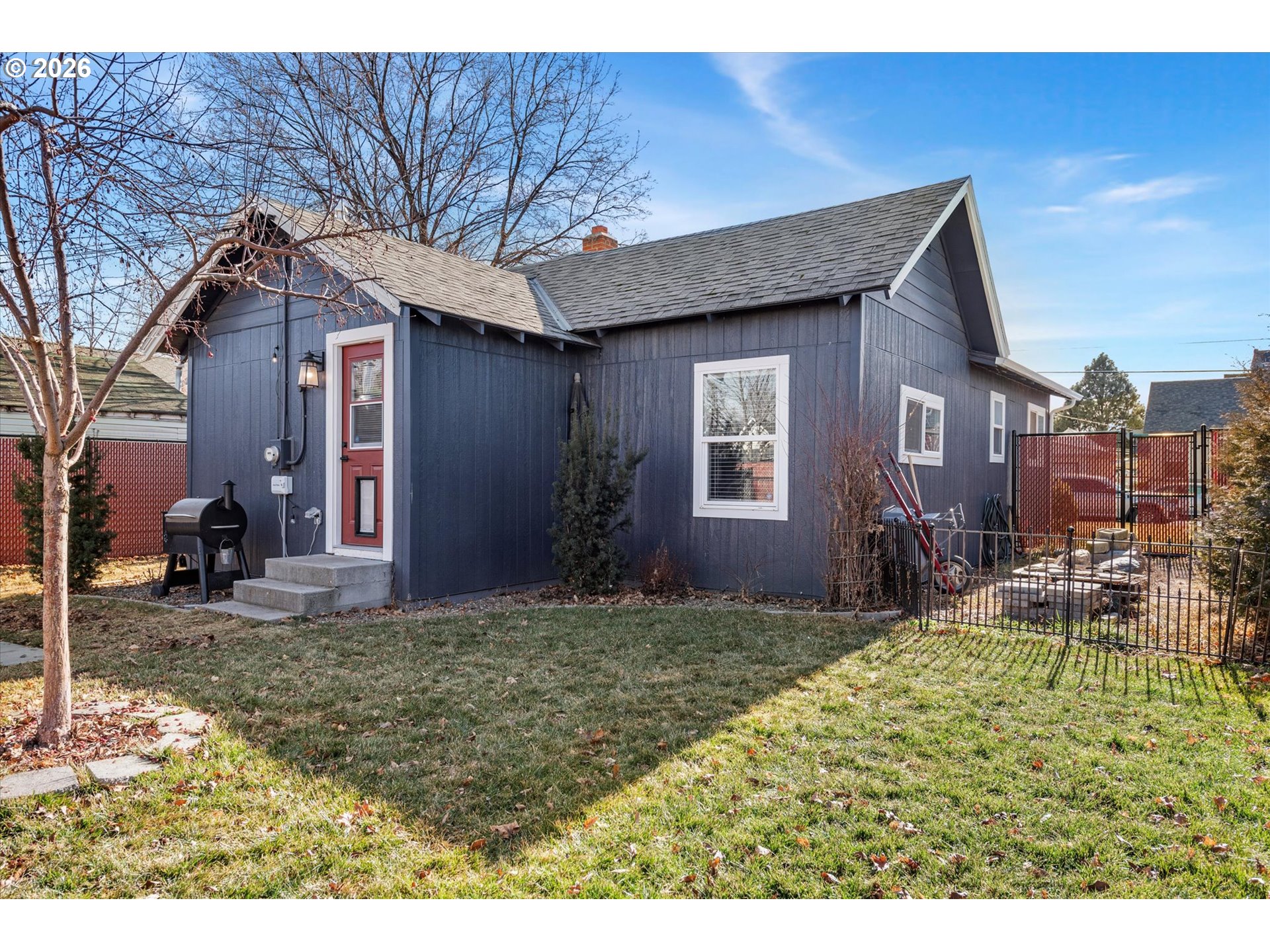1660 Church Street Baker City, OR 97814 - Photo 23 of 25 a house view with a outdoor space
