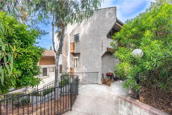 $538,000 | 1701 Garvey Avenue, Unit 4, Alhambra, CA 91803
