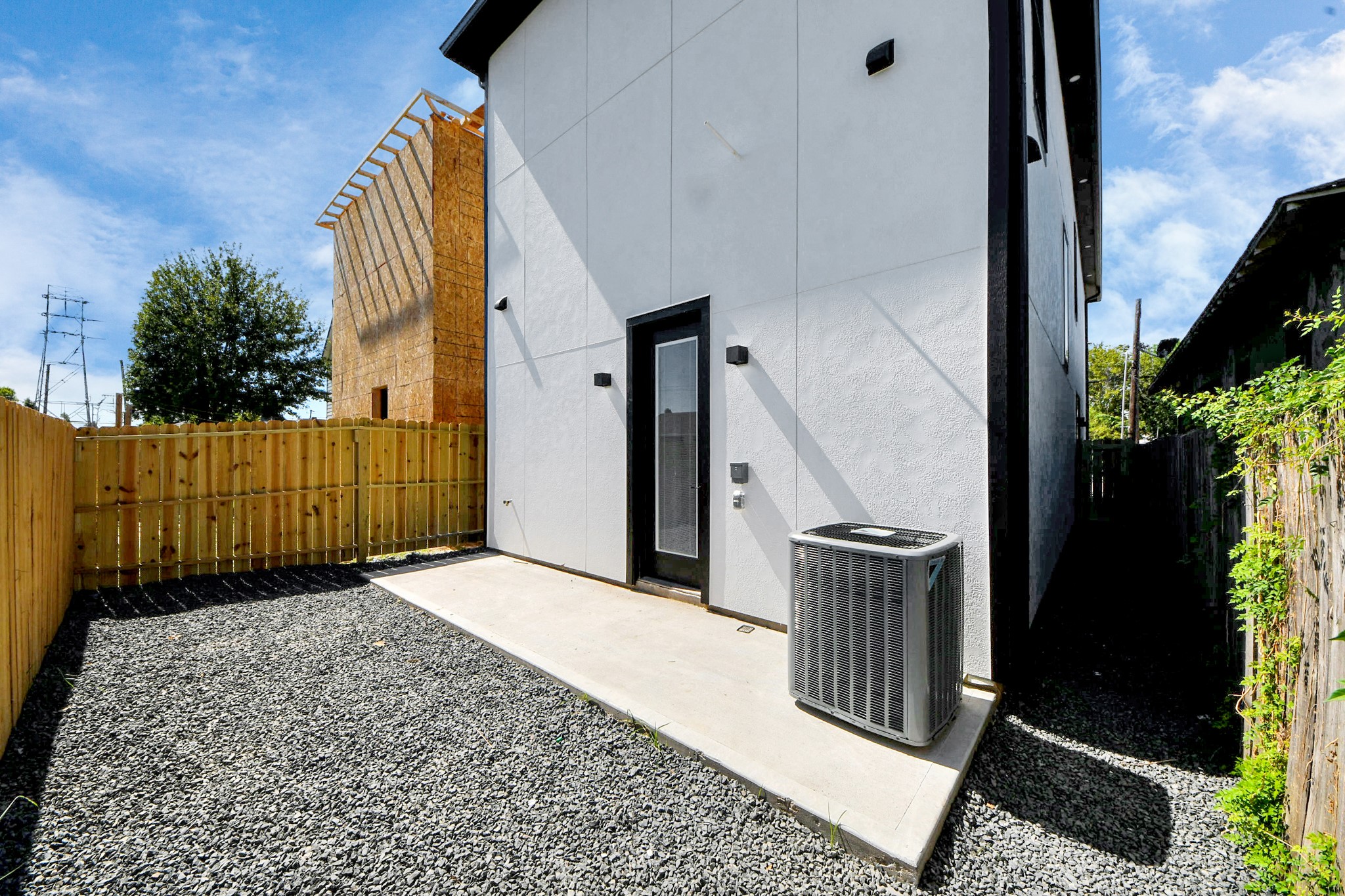3310 Hardy Street Houston, TX 77009 - Photo 25 of 26 a view of a outdoor space