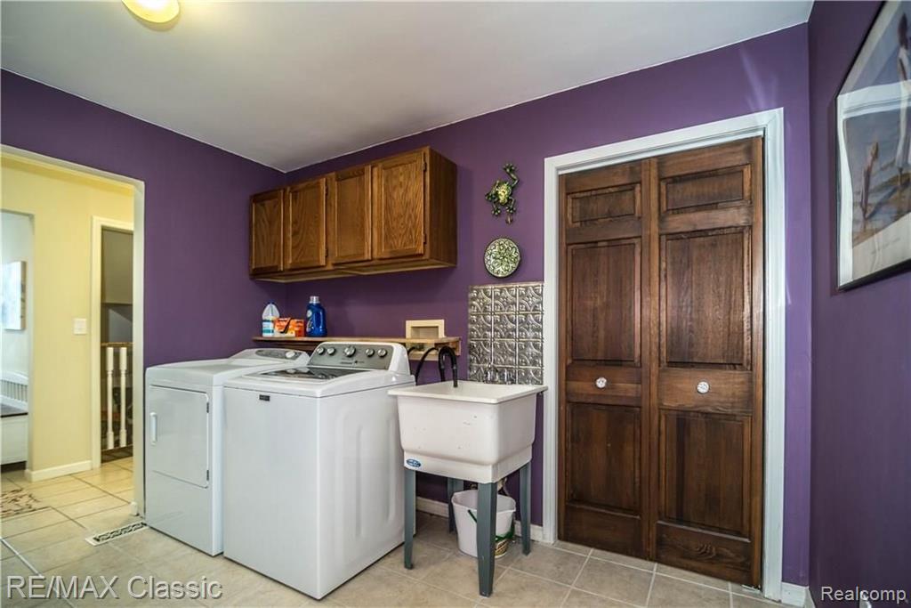 18510 Ridge Road Northville, MI 48168 - Photo 29 of 55