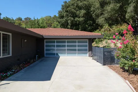 $2,450,000 | 3351 Country Club Drive, Glendale, CA 91208